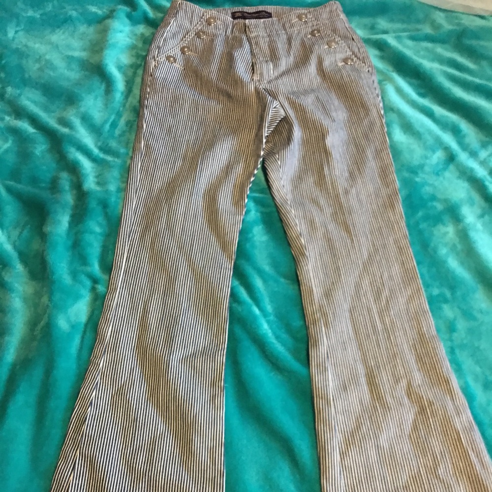 Boot cut jeans